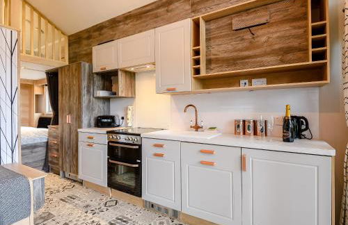 Woodpecker Lodge-Ukc5156 - Photo 7