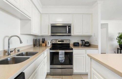 The violet-Santa Monica highrise beach front&view - Foto 7