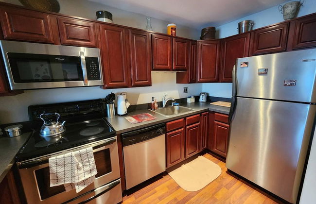 Beautiful APT W Office Area 2BR Long Term - Foto 2