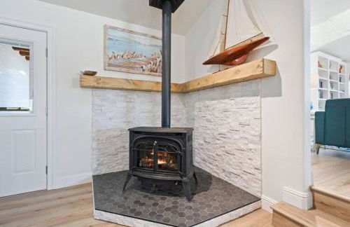 Smiling Otter Retreat! Waterfront/pool/spa/games! - Foto 23