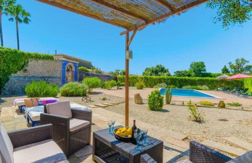 Son Costa, villa típica mallorquina con piscina - Photo 15