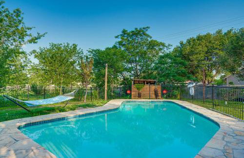 Family fun 4bed 2bath with pool - Foto 12