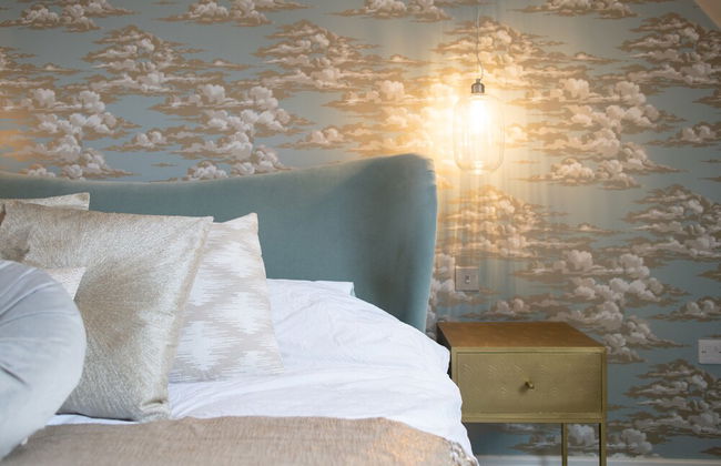 Comfortable 5 Bedroom Detached House With Parking - Foto 9