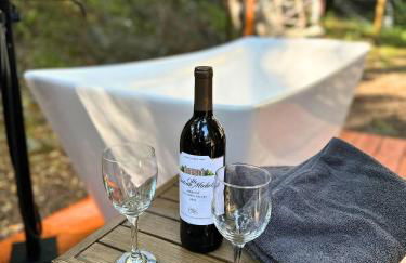 Couple’s retreat in Tiny Home w soaking tub/beach - Foto 12