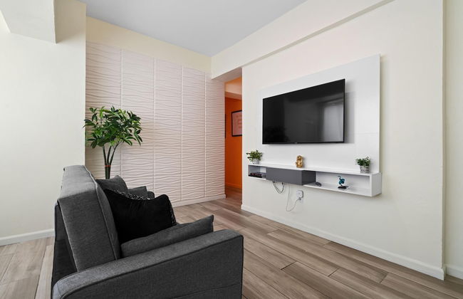 Central Condado Trendy Escape - Photo 7