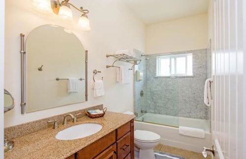 Seagull by OceanviewHotTubs Oceanfront Tesla chrging Shelter Cove - Foto 11