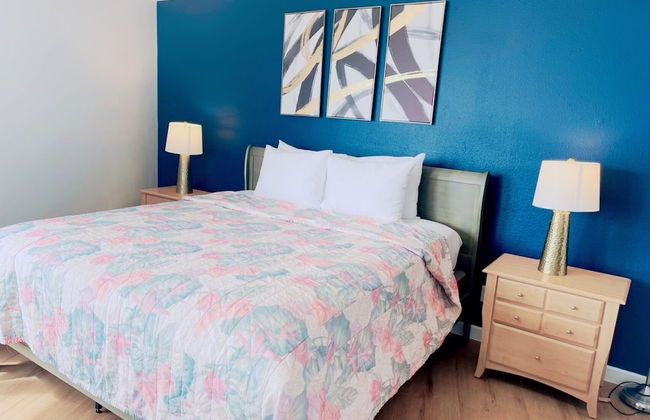 Alupang Beach Tower, UPGRADED units - Photo 7