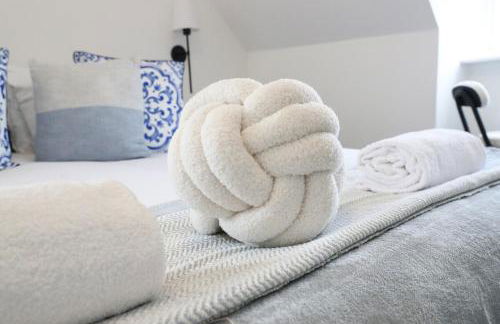 Elegant & Serene 3-BR Retreat Minutes from Heathrow Airport-London- Slough central-Legoland-Ascot-Windsor for Contractors-Families-Relocators-Businesses - Foto 24