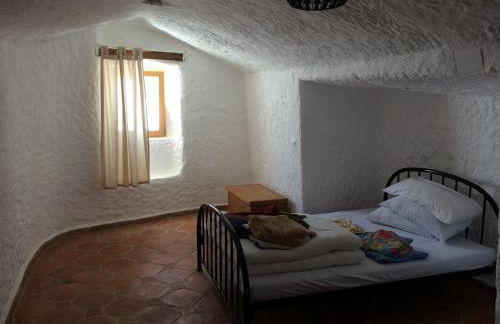 Cuevas del Cipres - Photo 16