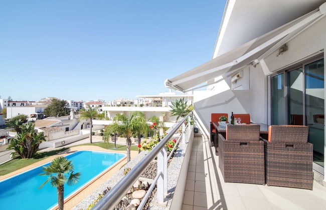 Luxury Penthouse 3 Bedrooms Olhos de Água - Photo 22