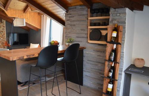 Mountain Suite with tub and view, Alpine design - Photo 17