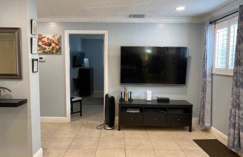 Modern 2/1 Apt near Midtown and Beaches - Foto 45