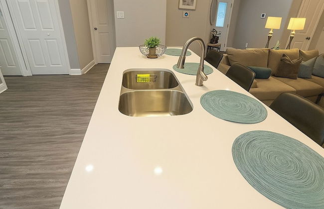 Heated Pool & Bathtub 4BR Near Disney - Foto 15