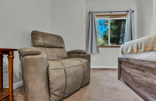 2BDR Condo - Three Minutes to Olympic Valley! - Foto 20