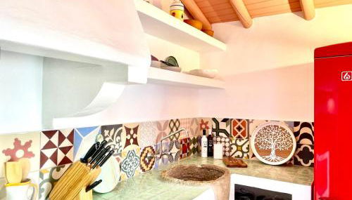 Boutique Surf House in Surf Paradise - Photo 3