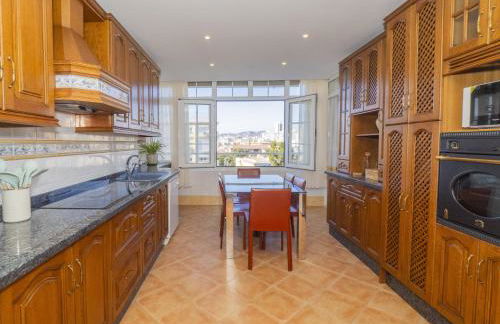 Cubo's Apartamento Seaview Port & Free Parking - Photo 27