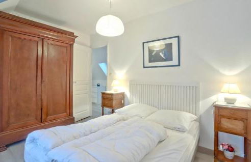 Cozy Home In Quettehou With Wifi - Foto 21