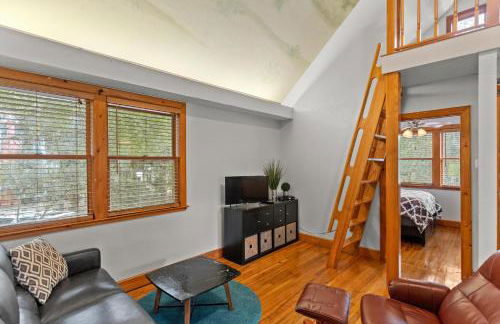 Cozy Townhome Near UF Campus - Foto 18