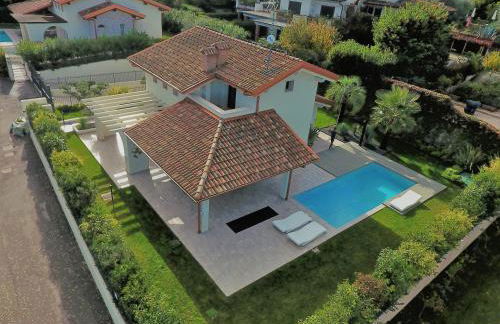 Ferienhaus Casa sulle colline di Barcuzzi pool, garden and barbecue - Foto 16