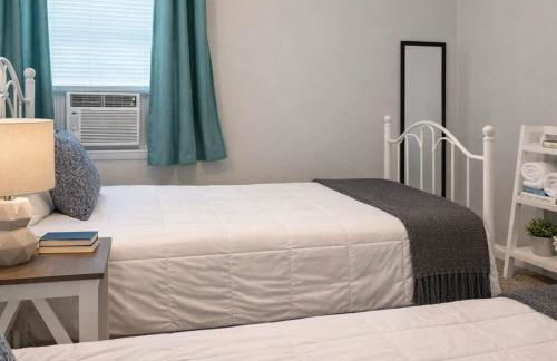 The Rustic Retreat- close to downtown - Foto 16