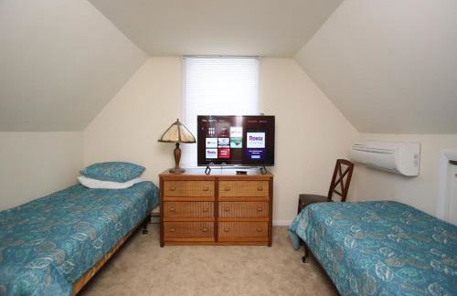 Bay Side Cape In Desirable Surf City Lbi - 4 Bedroom 2 Bath With Private Yard - Foto 19