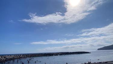 2 bed room apartment , sea view, 10 minutes walk to the beach - Foto 2