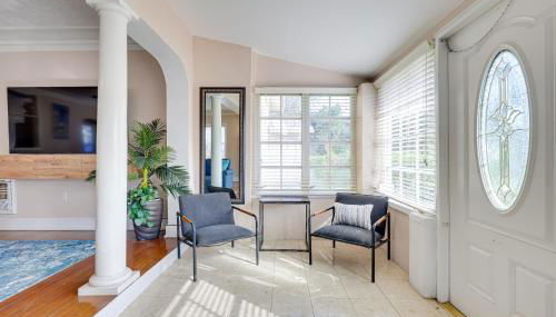 House with Shared Pool Access 4 Mi to Beaches! - Foto 4