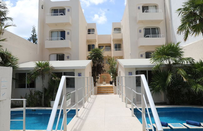 Luciana Hotel & Beach Club - Photo 59