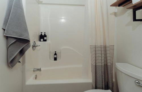 Huge, One Bedroom Apartment with Balcony - Foto 35