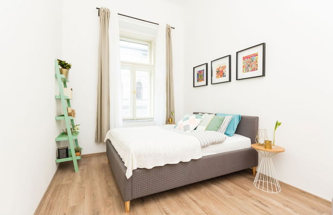 CHILL Apartments - Photo 15