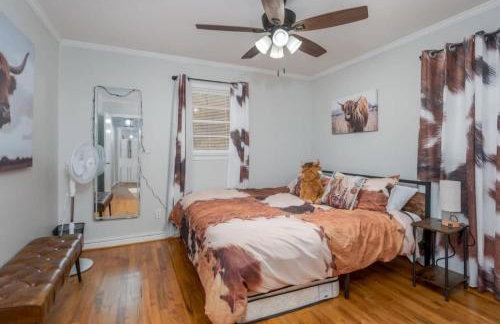 Touchdown Townhouse: Your Home near Stadium - Foto 16