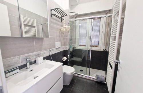 Uddin's Den - Foto 9