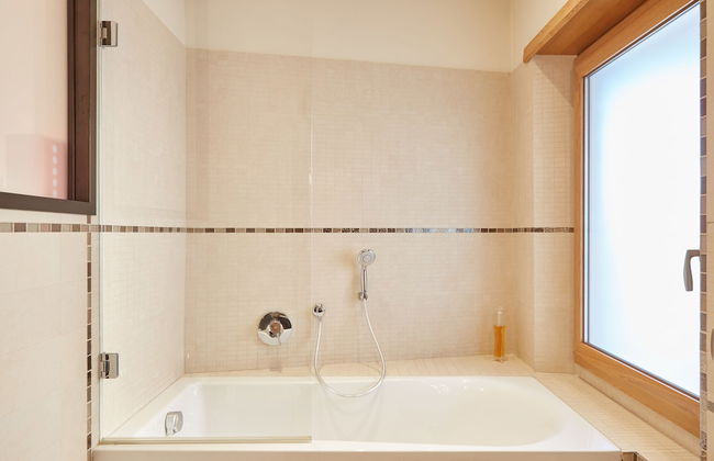 Vatican Luxury Penthouse With Terrace - Photo 26