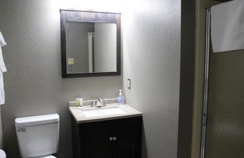 Wheelhouse Condo Lake View! 3BR 3BA - Foto 9