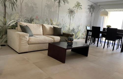 Domaine D'Ahmosis, modern 2 bedrooms refurbished apartment, f3 moderne fraichement rénové - Foto 4