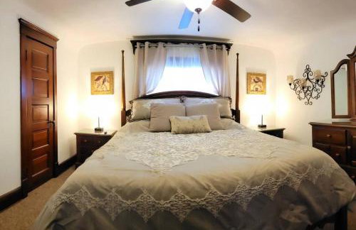 Beautiful Craftsman Style Home w/ Fenced Yard - Foto 14