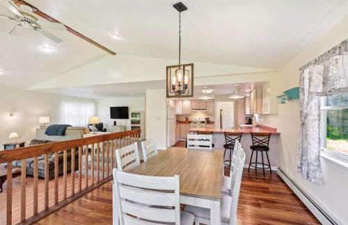 Charming and Scenic Gouldsboro Getaway with Patio! - Foto 11