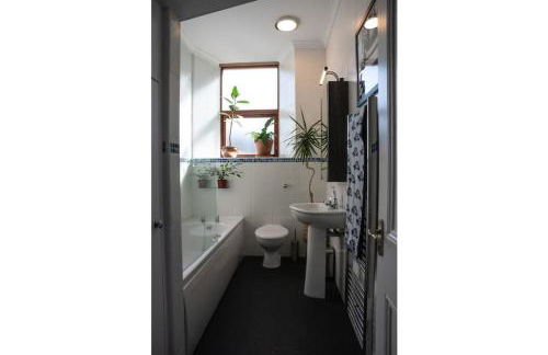 Stylish three-bedroom house in central Lerwick - Foto 24