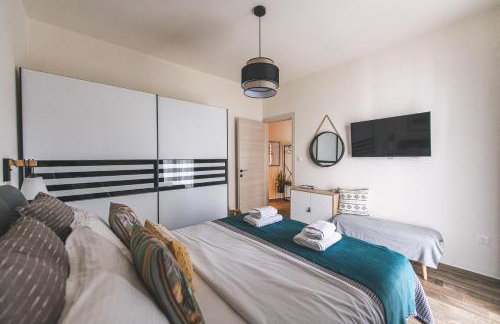 ElMar Homeliving - Photo 1