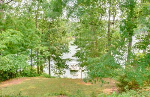 Waterfront Cabin with Private Dock on Lake Hartwell! - Foto 29
