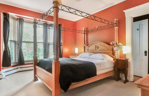 Spacious Portland Home With Parking - Foto 9