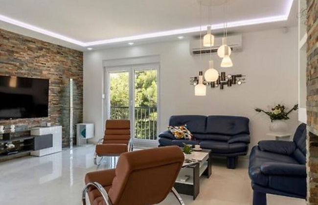 Modern & Stylish Villa With Private Pool - Foto 11