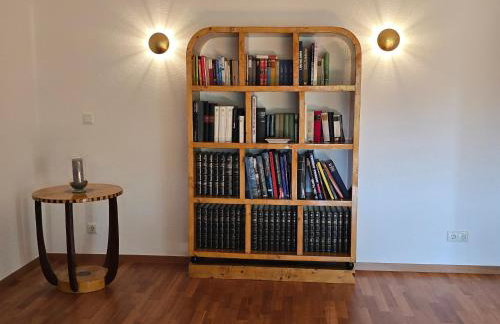 Exklusive Ferienwohnung Bad Salzschlirf - direkt am Waldrand - großer Garten kompett umzäunt - Hunde willkommen - 2 private Stellplätze - Foto 9