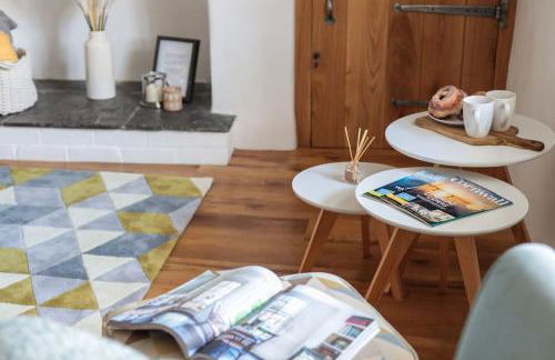 Beach Lovers Paradise in Portreath - With Sea Views & Log Burner just 100m from beach - Photo 10