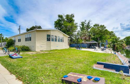 Waterfront Weeki Wachee Home with Fire Pit! - Foto 9