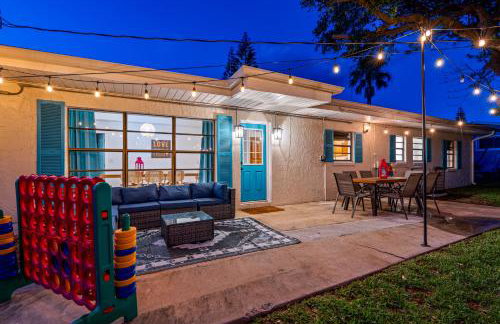 Surf Drive - Ultimate Beach Getaway for Families - Photo 47