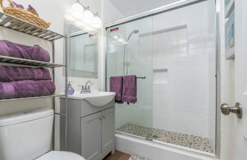 Acogedora Casa Cerca de Todo - Foto 2