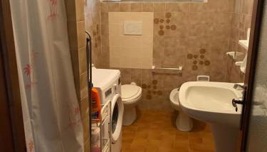 Torre Cavina - Foto 5, Shower