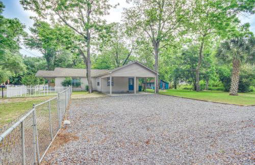 Gulfport Home with Fire Pit RVandTrailer Parking - Foto 25