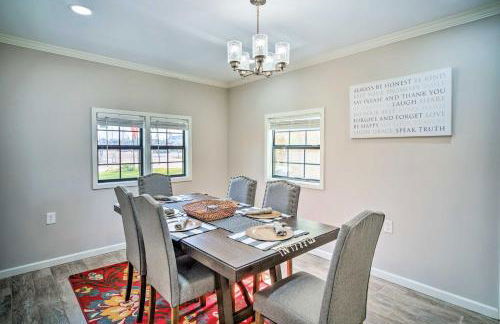 Blue Cottage in the Bayou with Private Yard! - Foto 13